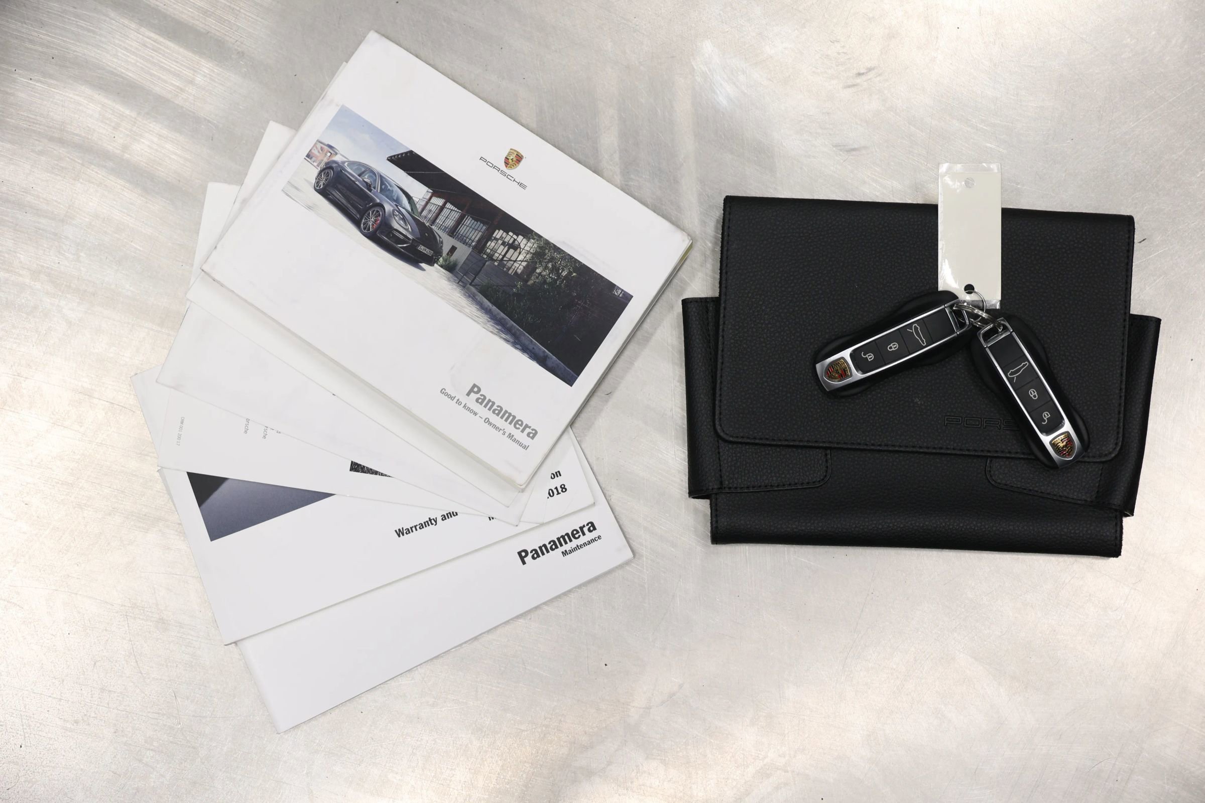 Used 2018 Porsche Panamera 4 Executive w/ Dark Walnut Interior Package image 5