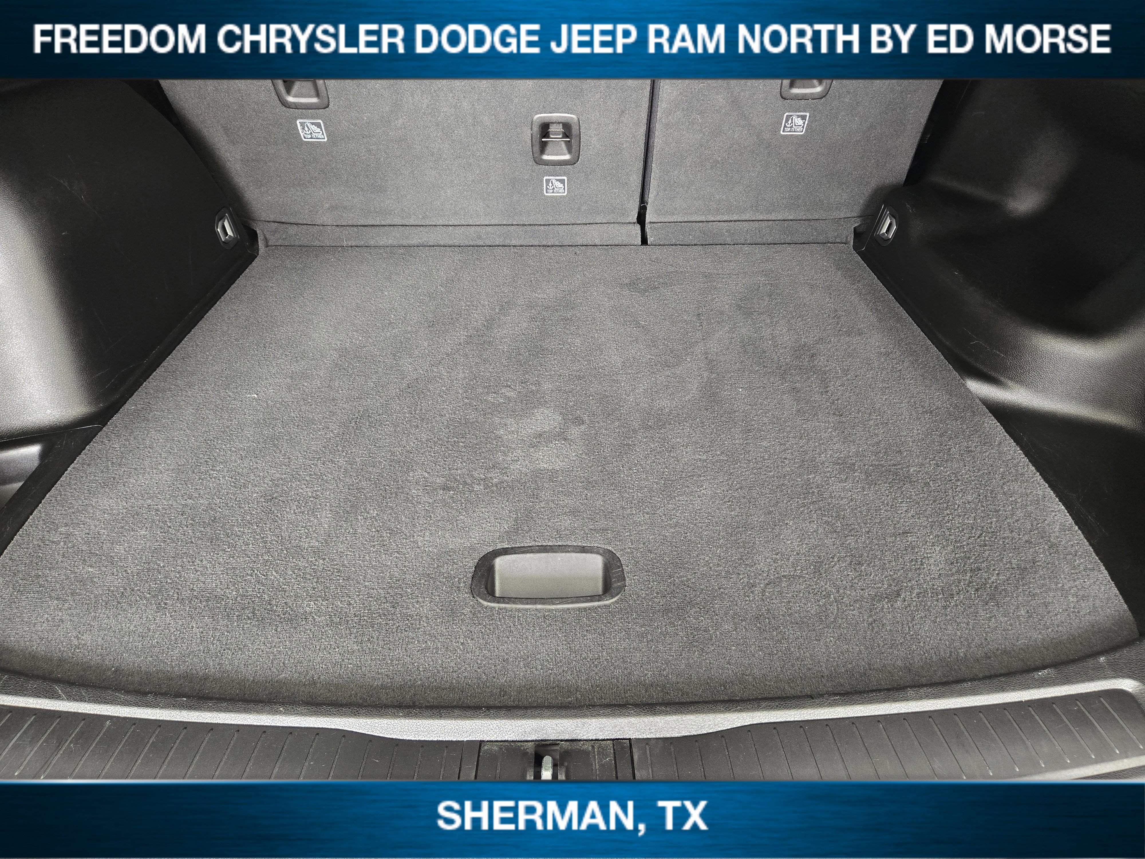 Used 2025 Jeep Grand Cherokee Altitude AWD/4WD image 22