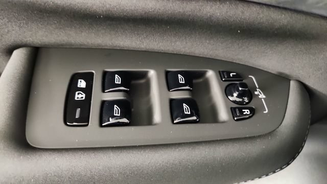 New 2026 Volvo XC90 T8 Ultra w/ Lounge Package AWD/4WD image 10