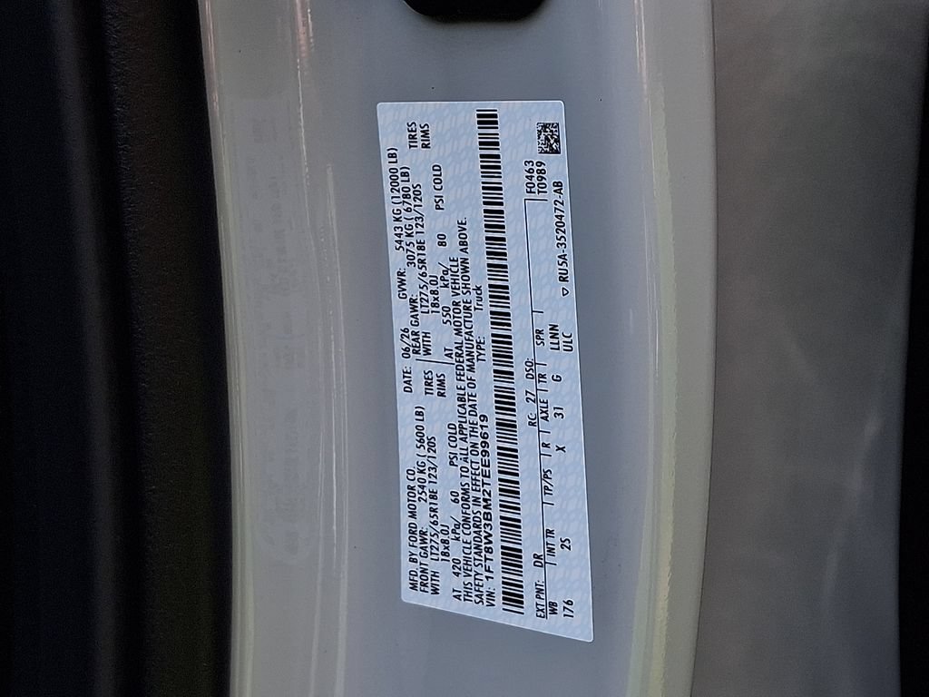 New 2026 Ford F350 XLT w/ XLT Premium Package AWD/4WD image 18