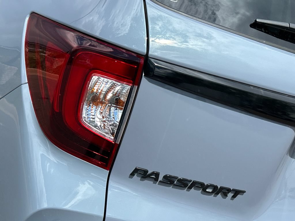 Used 2024 Honda Passport Black Edition image 23