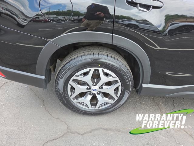 Used 2024 Subaru Forester Premium AWD/4WD image 21