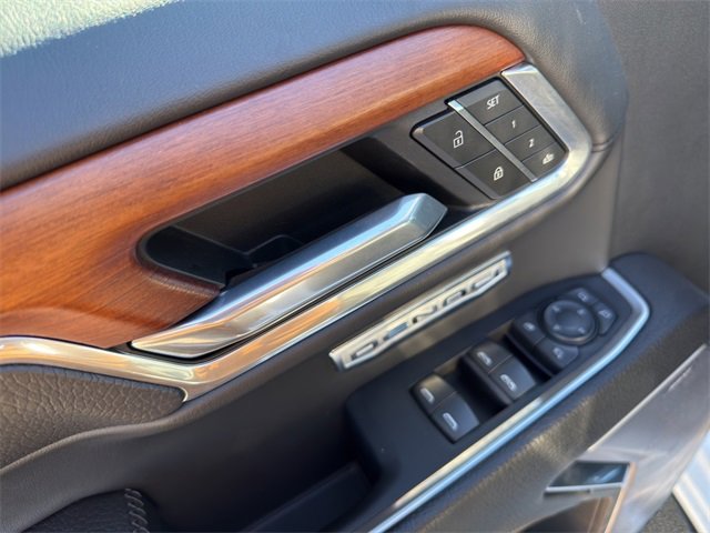 Used 2022 GMC Sierra 1500 Denali image 12