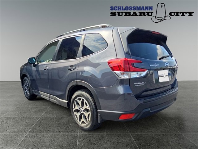 Certified 2022 Subaru Forester Premium image 7
