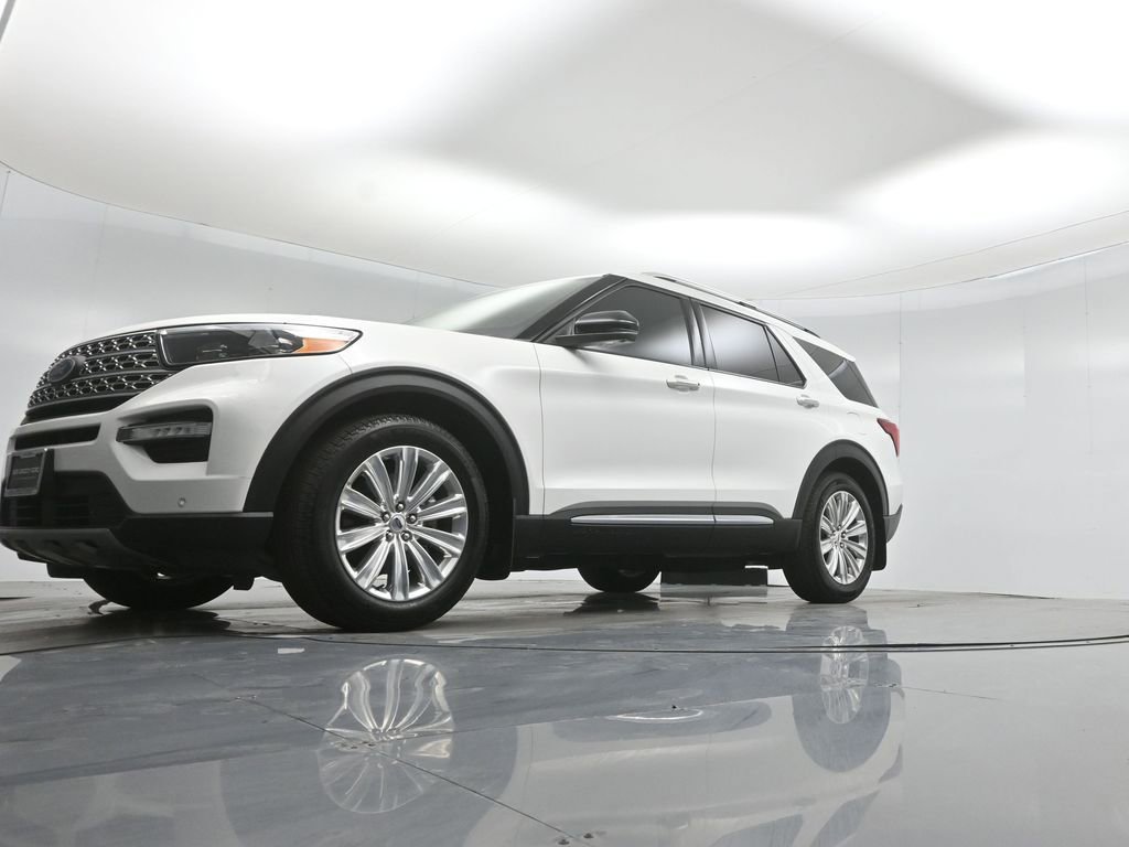 Certified 2020 Ford Explorer Limited w/ Hybrid Equipment Group 310A RWD image 43