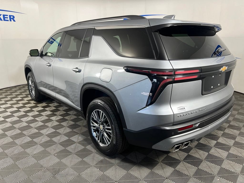 Certified 2024 Chevrolet Traverse LT w/ LPO, Floor Liner Package AWD/4WD image 3