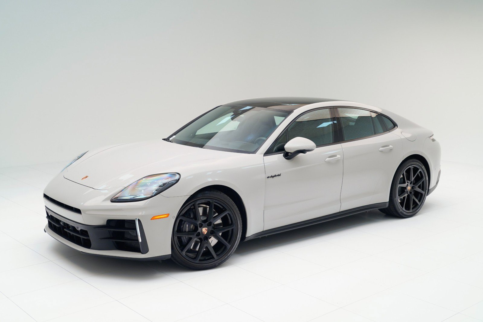 Used 2025 Porsche Panamera 4