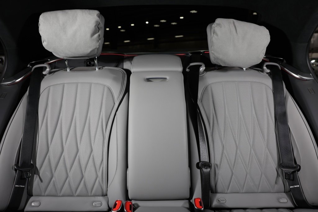 Used 2025 Mercedes-Benz S 63 AMG S image 36