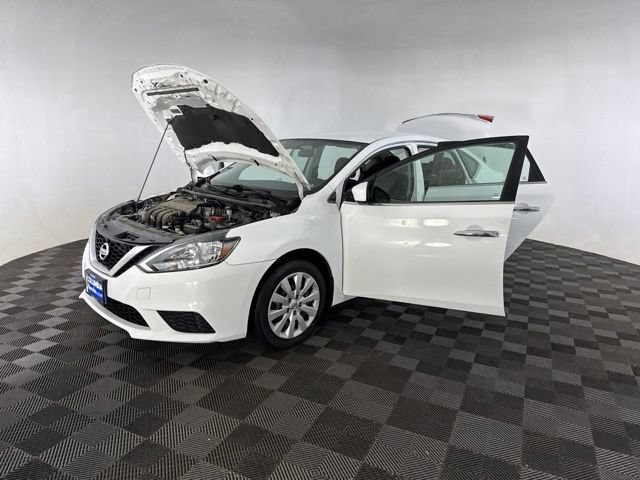 Used 2017 Nissan Sentra SV FWD image 12