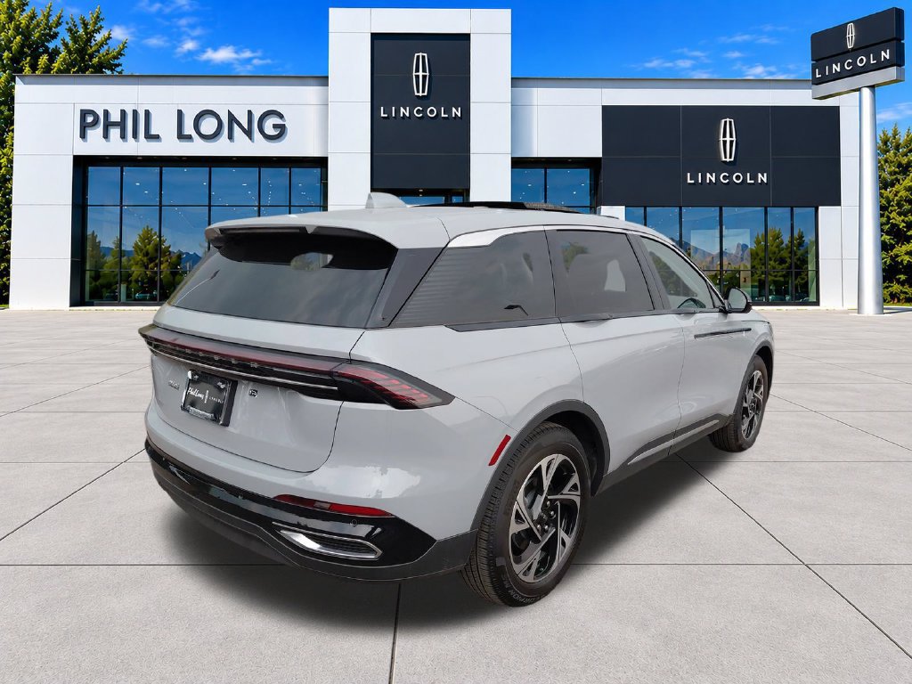 New 2026 Lincoln Nautilus Premier w/ Equipment Group 102A AWD/4WD image 8