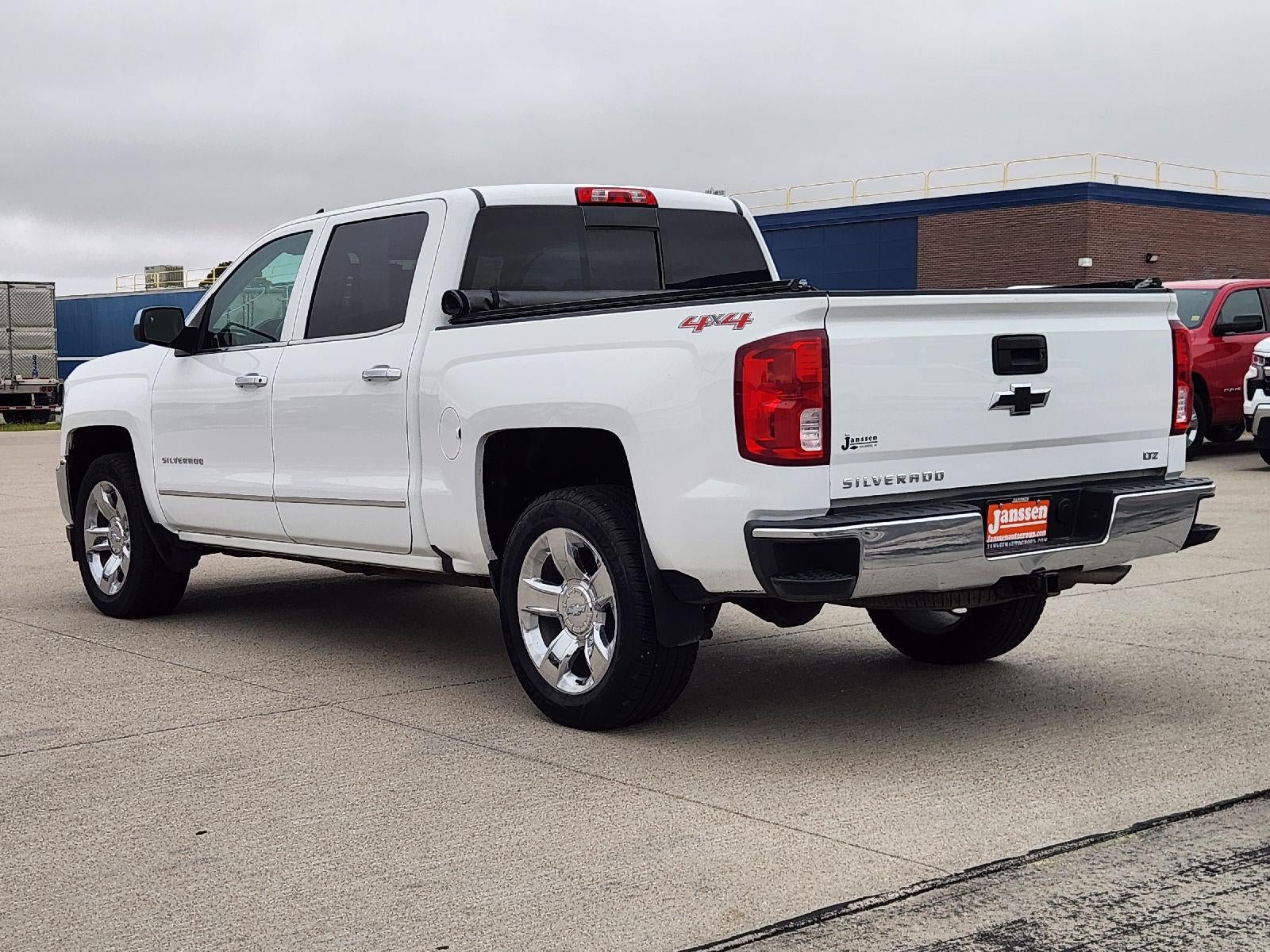 Used 2017 Chevrolet Silverado 1500 LTZ AWD/4WD image 8