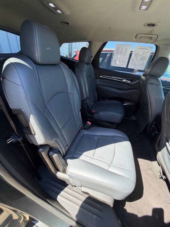 Used 2019 Buick Enclave Essence AWD/4WD image 19