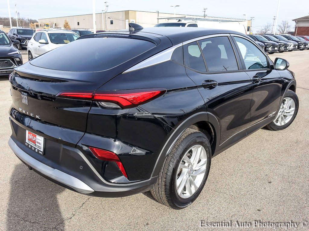 Used 2025 Buick Envista Preferred w/ Convenience I Package image 8