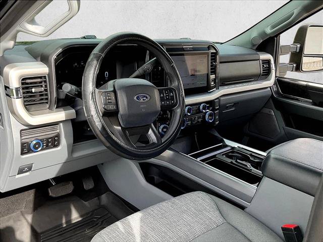 Used 2025 Ford F250 XLT w/ Black Appearance Package AWD/4WD image 10