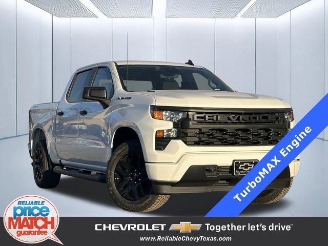 New 2026 Chevrolet Silverado 1500 Custom w/ Turbomax Blackout Package
