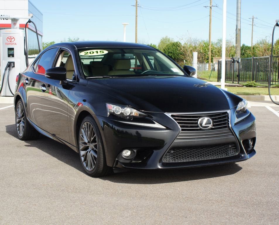 Used 2015 Lexus IS 250 w/ Navigation System Package RWD image 2