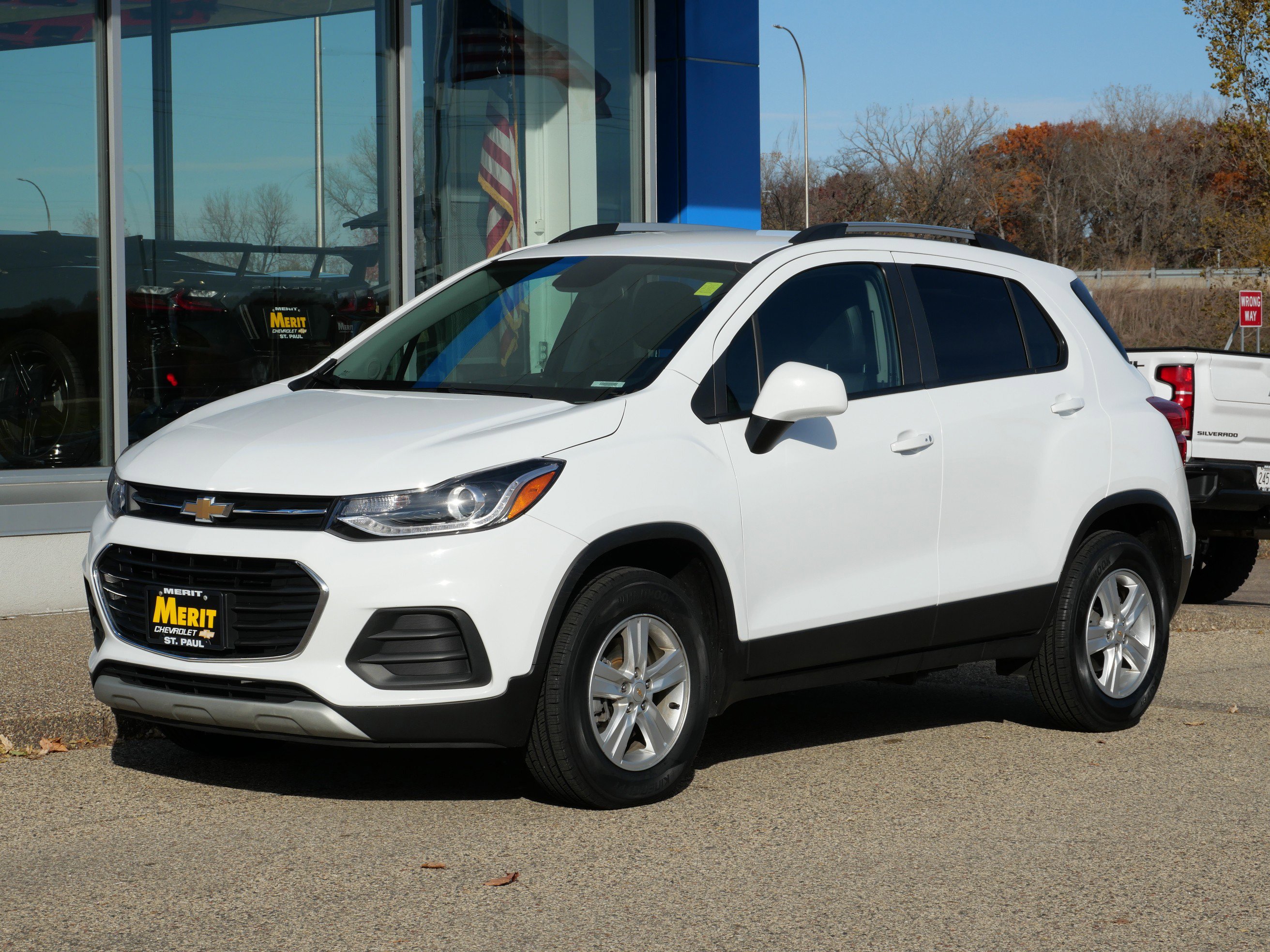 Certified 2022 Chevrolet Trax LT w/ LT Convenience Package image 6