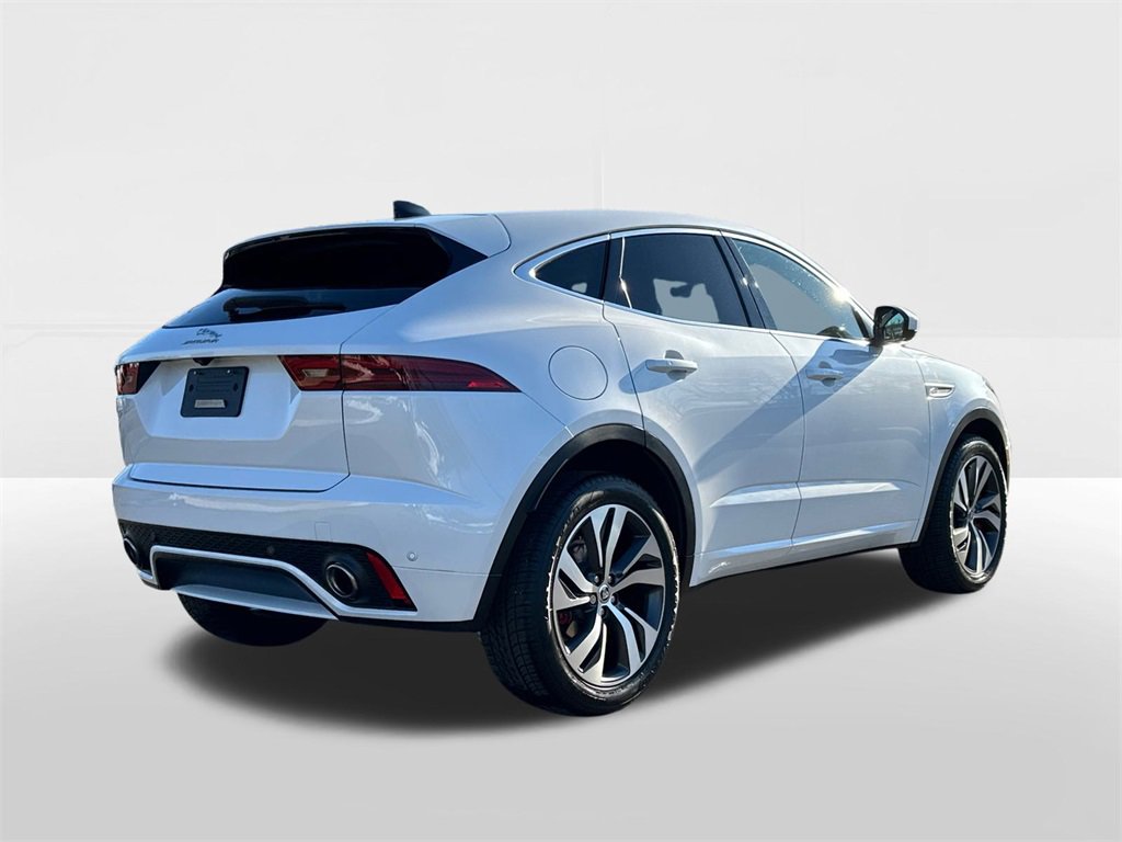 Used 2024 Jaguar E-PACE R-Dynamic SE image 4