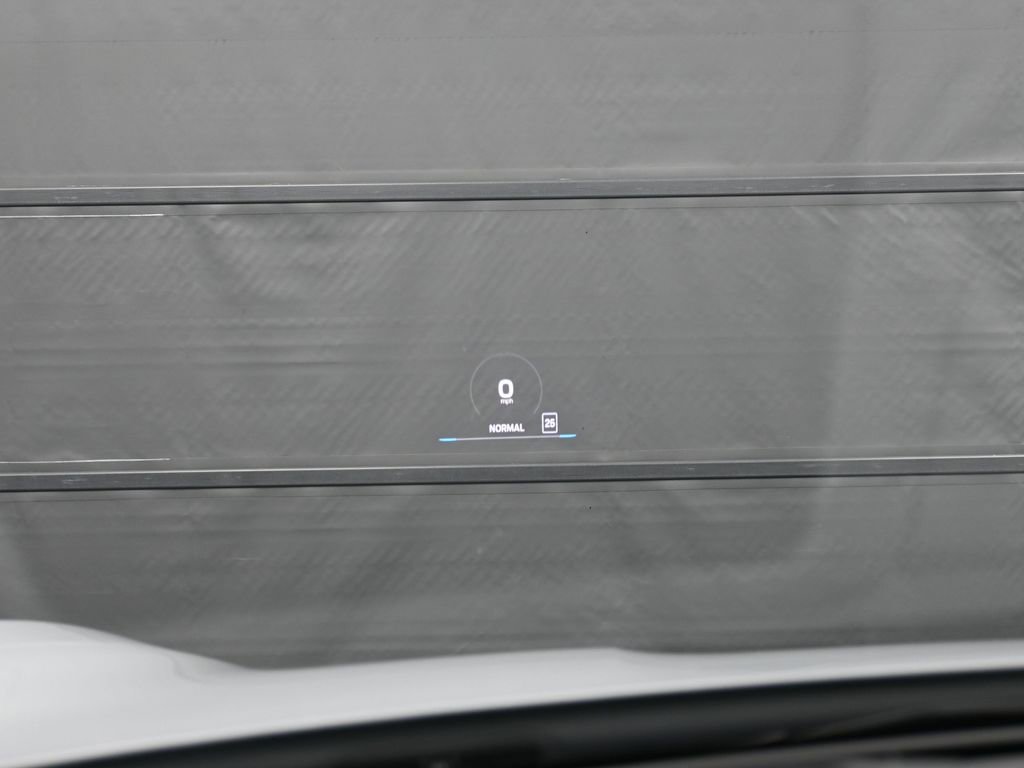 Certified 2025 Porsche Taycan image 20