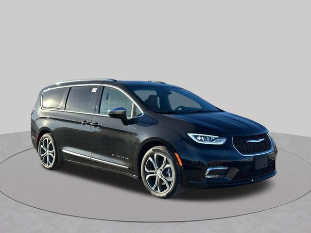 New 2026 Chrysler Pacifica Pinnacle FWD image 1