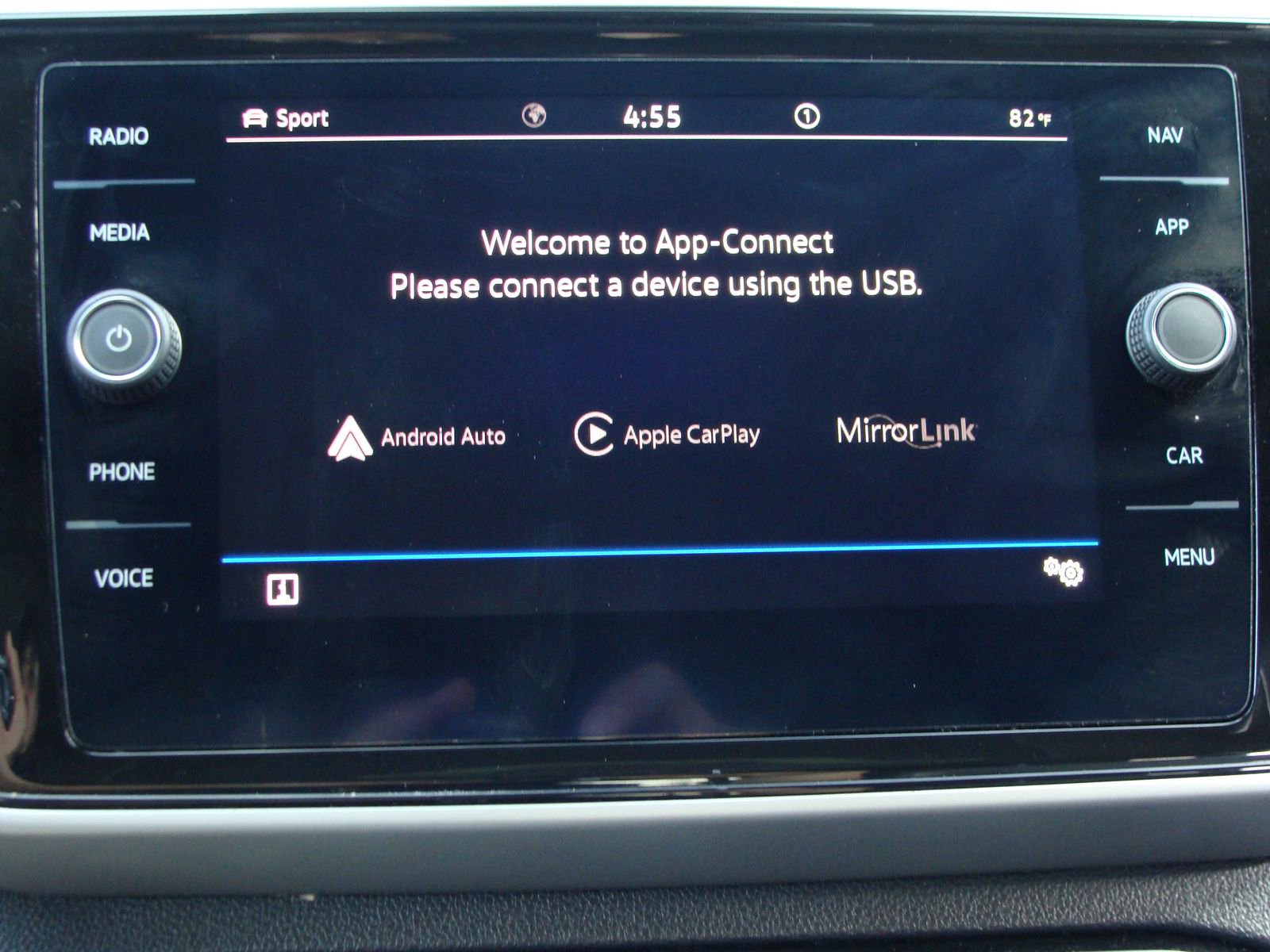 Used 2022 Volkswagen Atlas SEL image 21