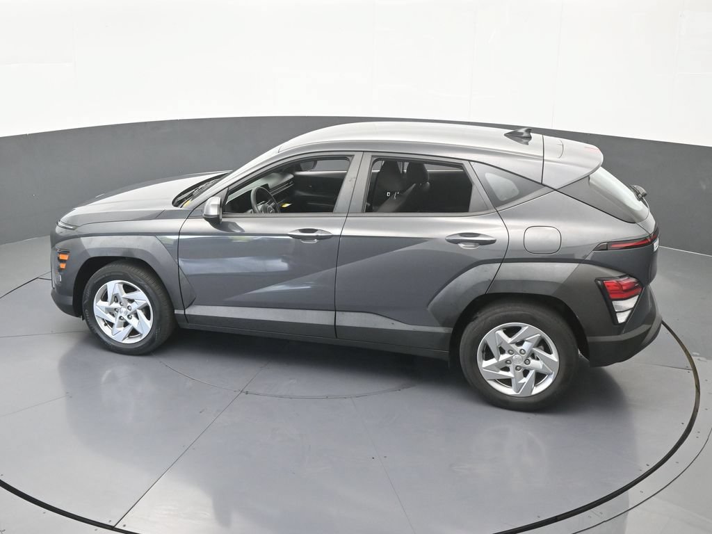 Used 2024 Hyundai Kona SE FWD image 50