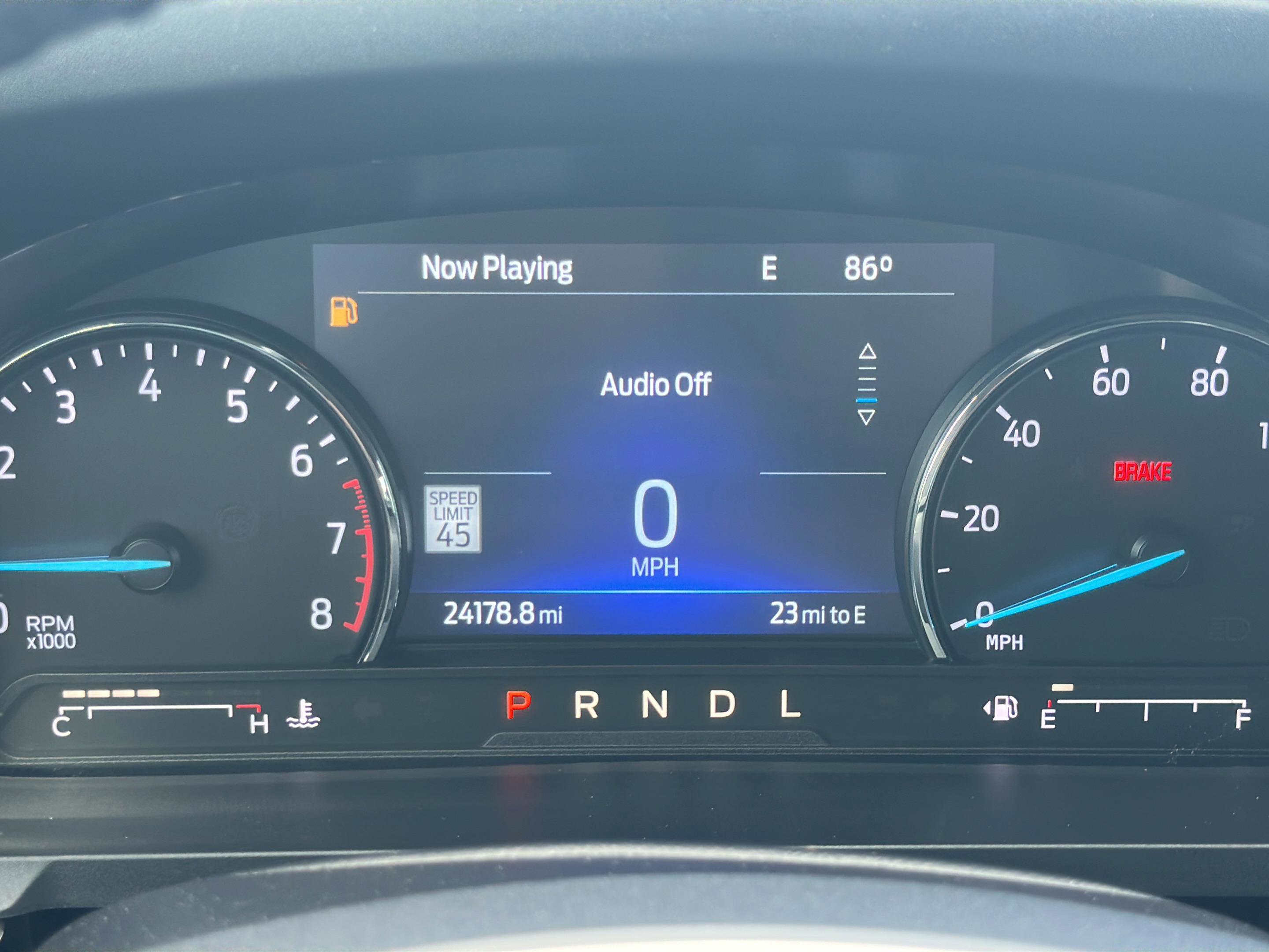 Used 2023 Ford Explorer XLT w/ Equipment Group 202A RWD image 22