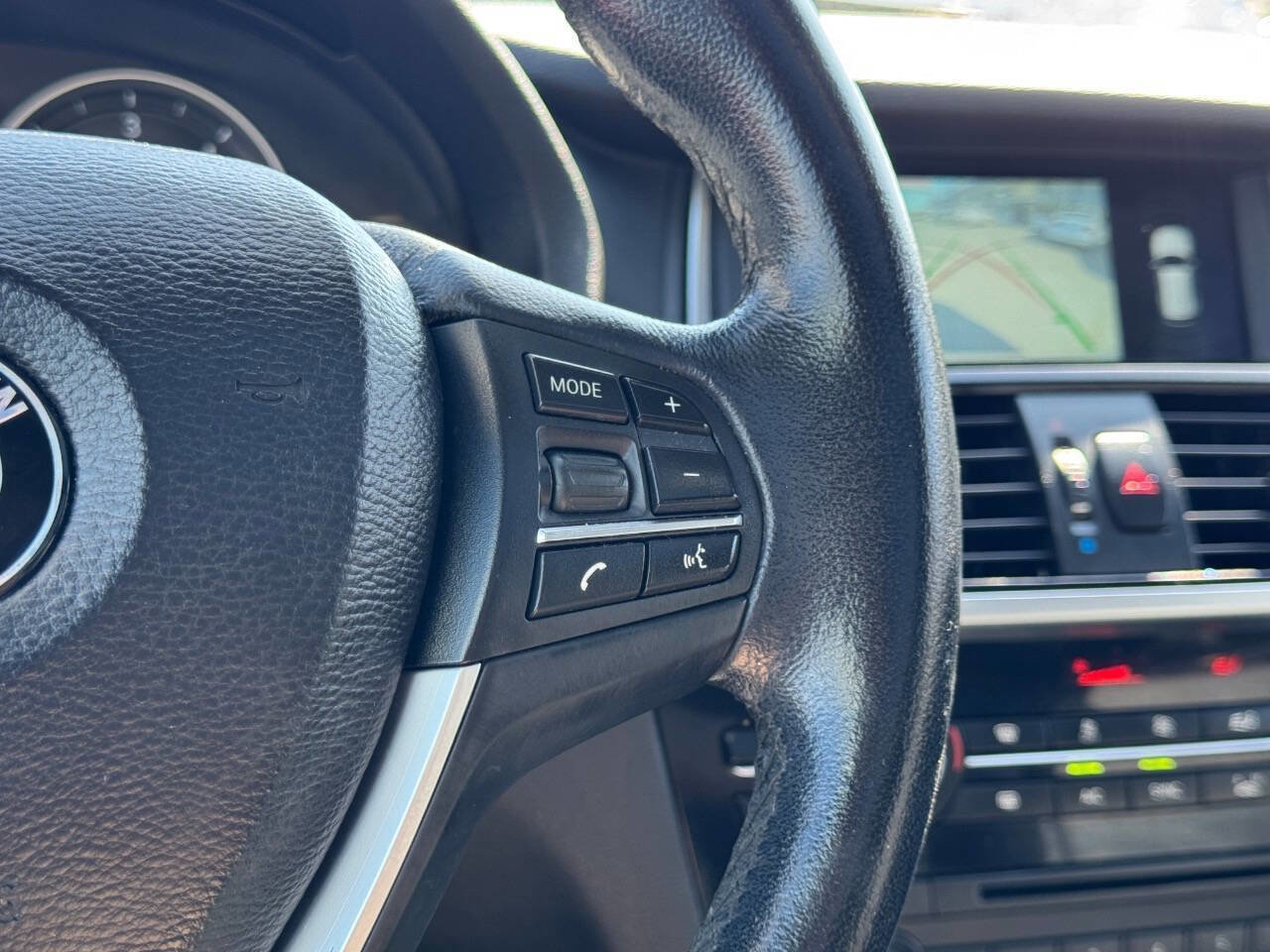 Used 2015 BMW X3 xDrive28d image 39