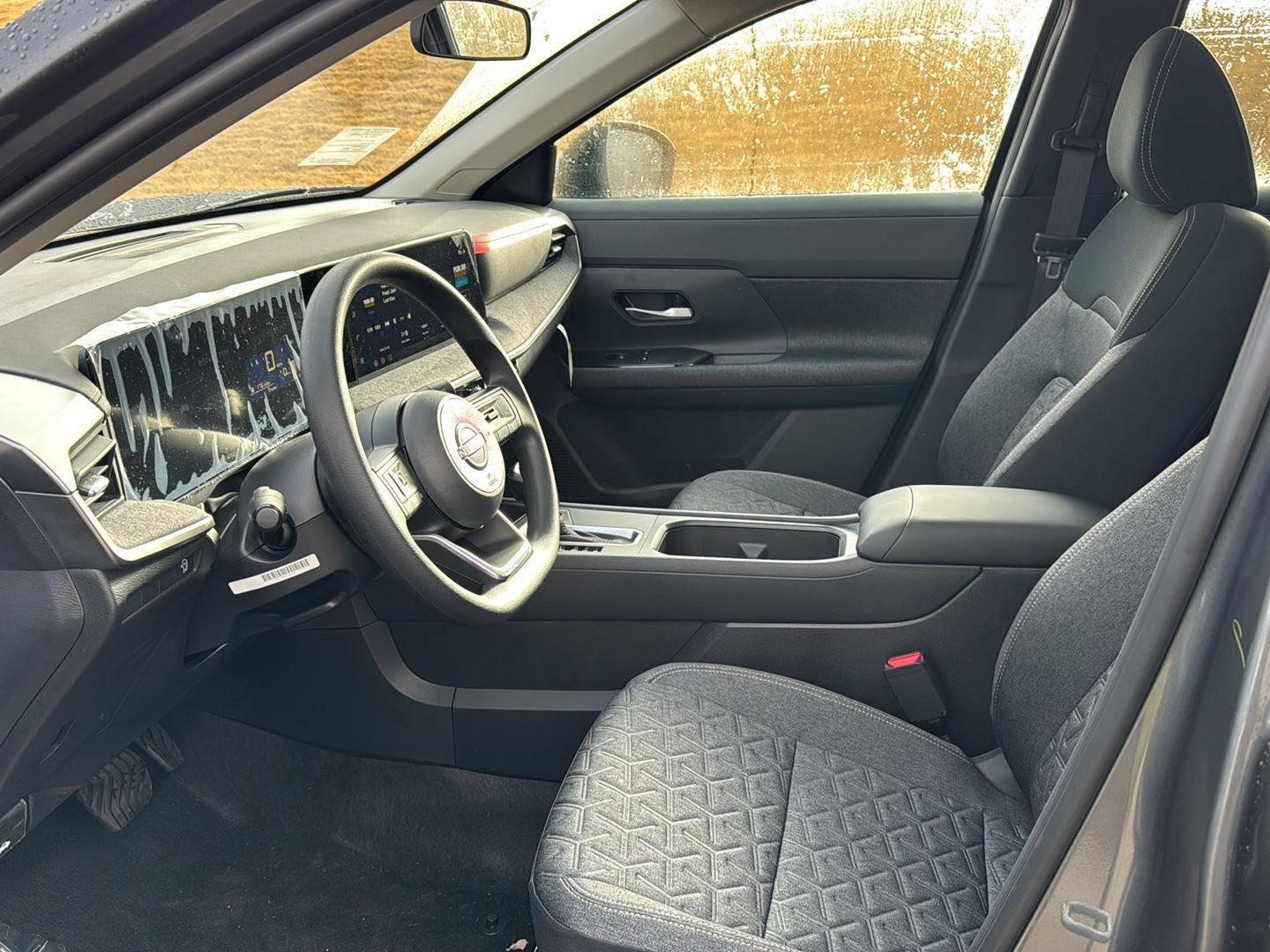 New 2026 Nissan Kicks SV w/ SV Premium Package image 8