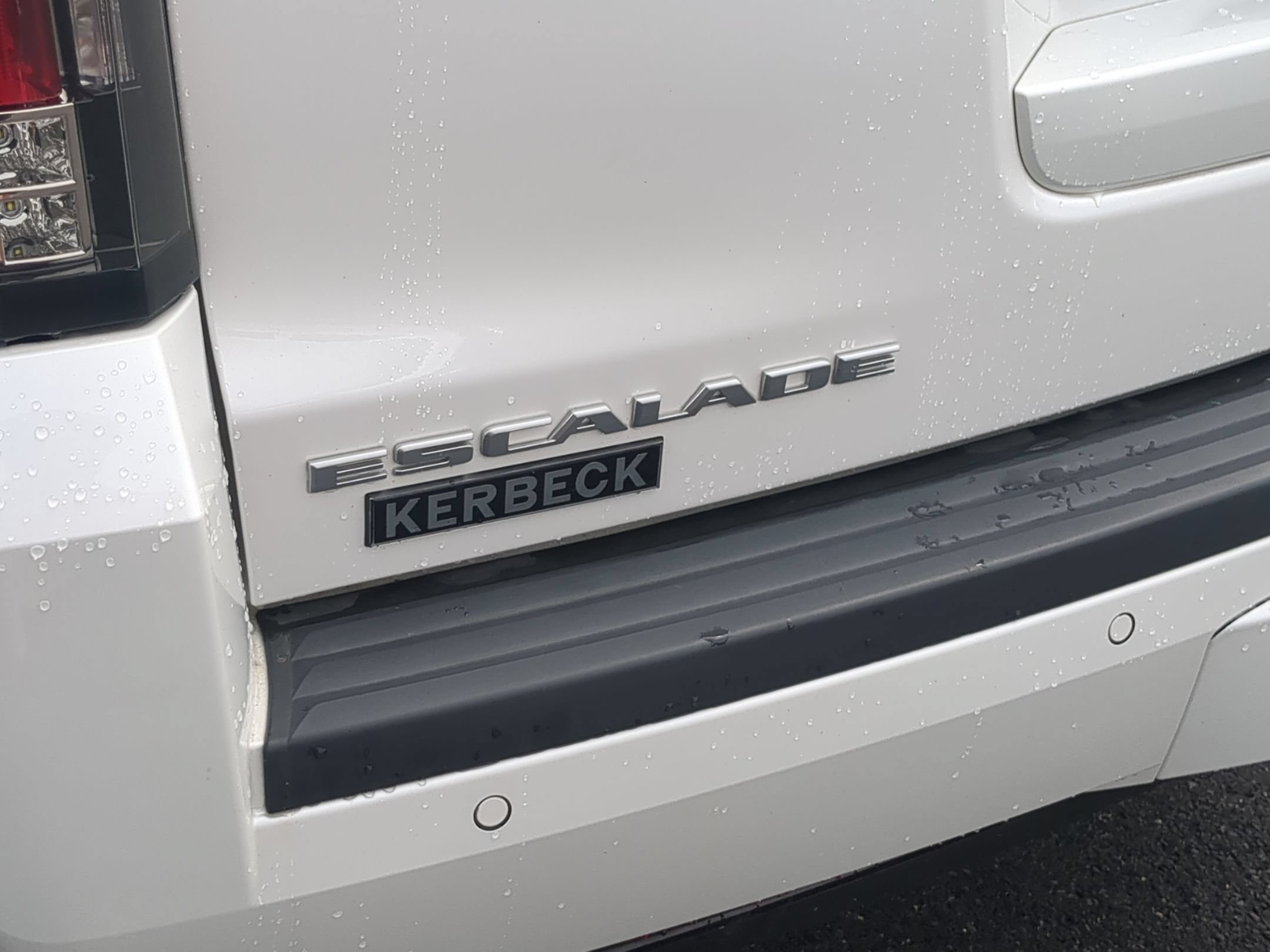 Certified 2020 Cadillac Escalade Luxury AWD/4WD image 29