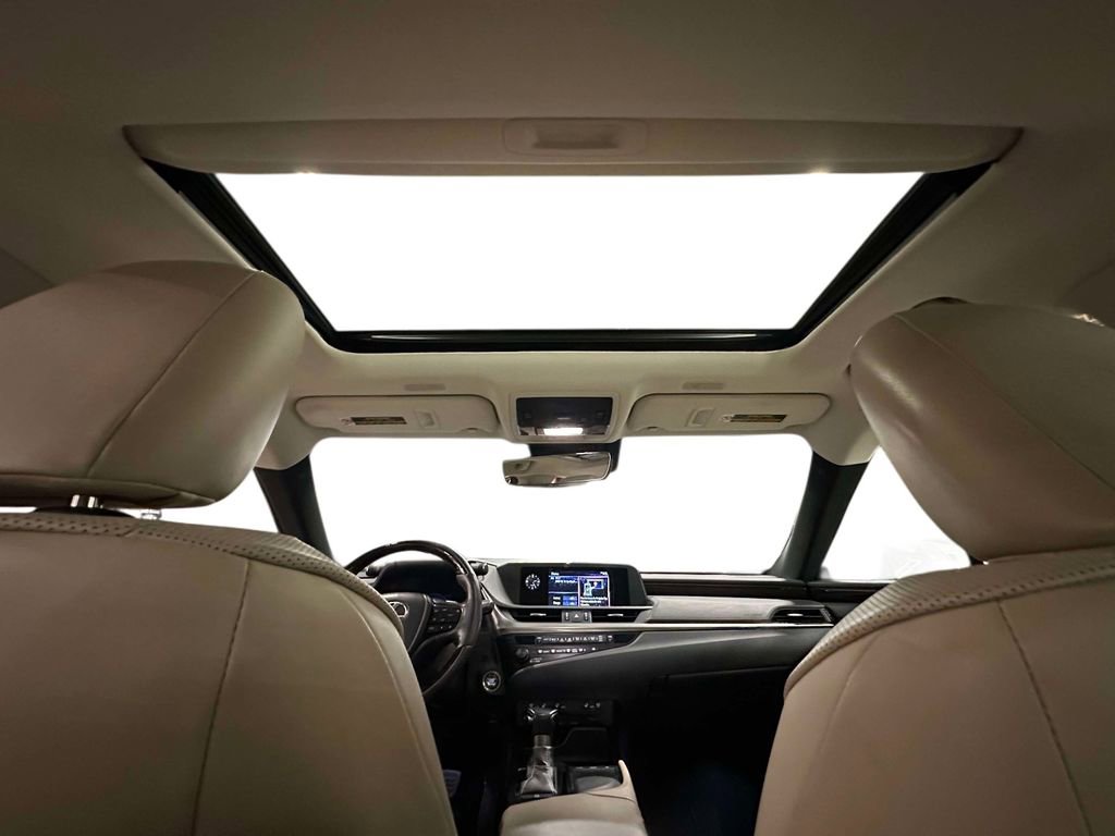Used 2020 Lexus ES 350 w/ Premium Package FWD image 20
