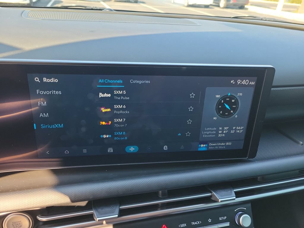 Used 2025 Hyundai Tucson SE FWD image 30