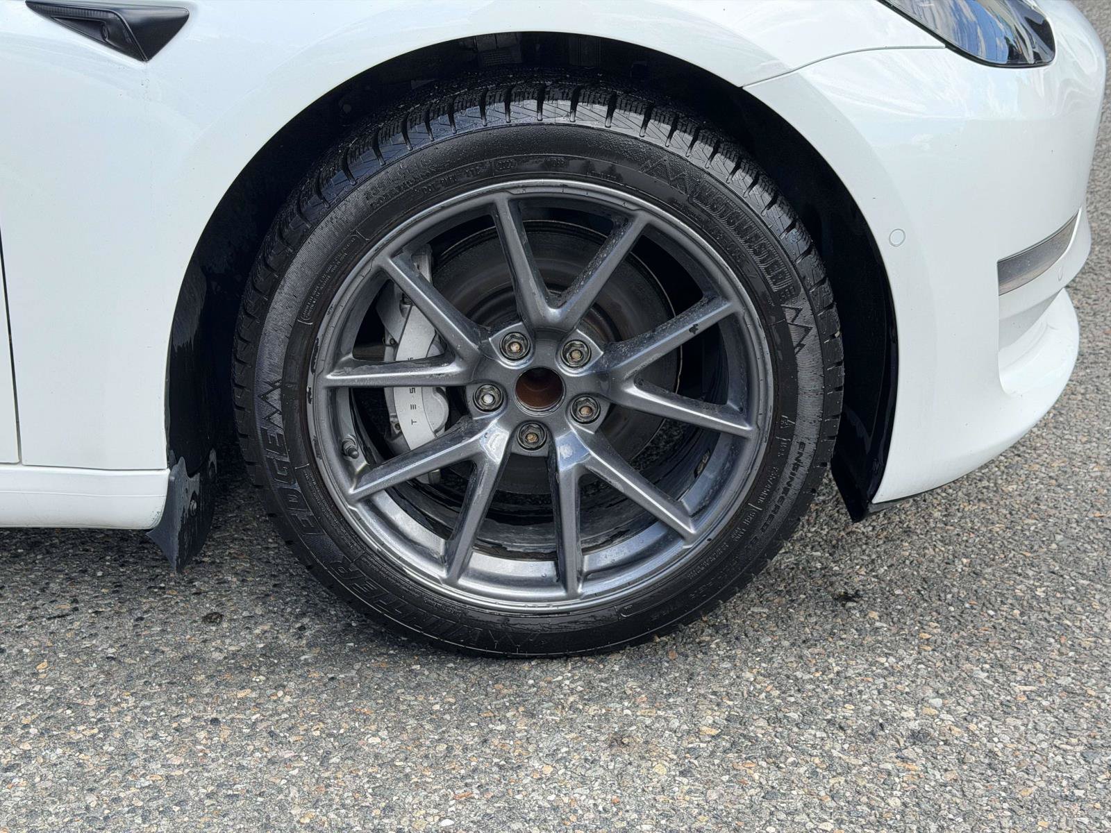 Used 2021 Tesla Model 3 Standard Range RWD image 9