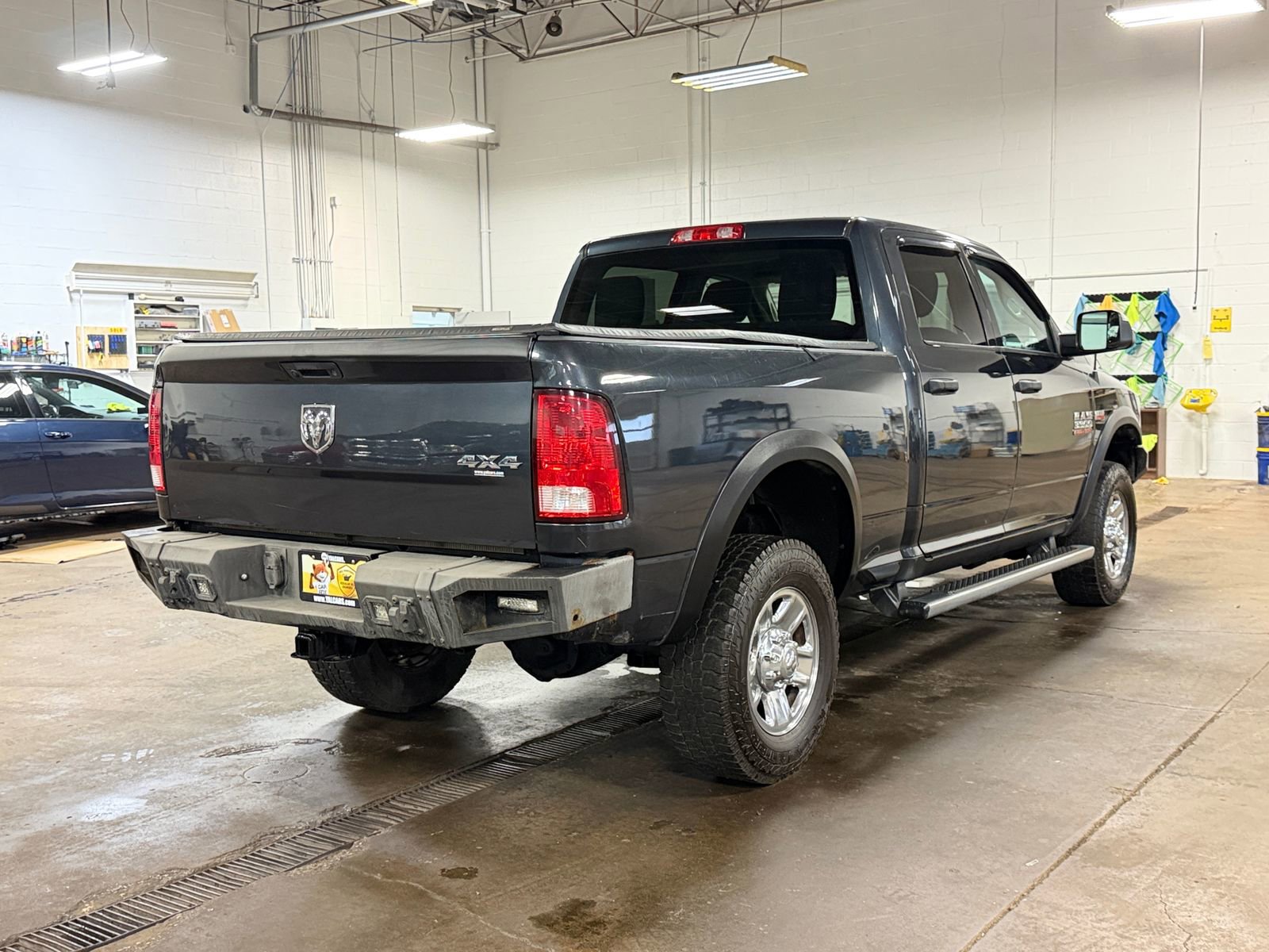 Used 2015 RAM 3500 Tradesman w/ Chrome Appearance Group AWD/4WD image 5