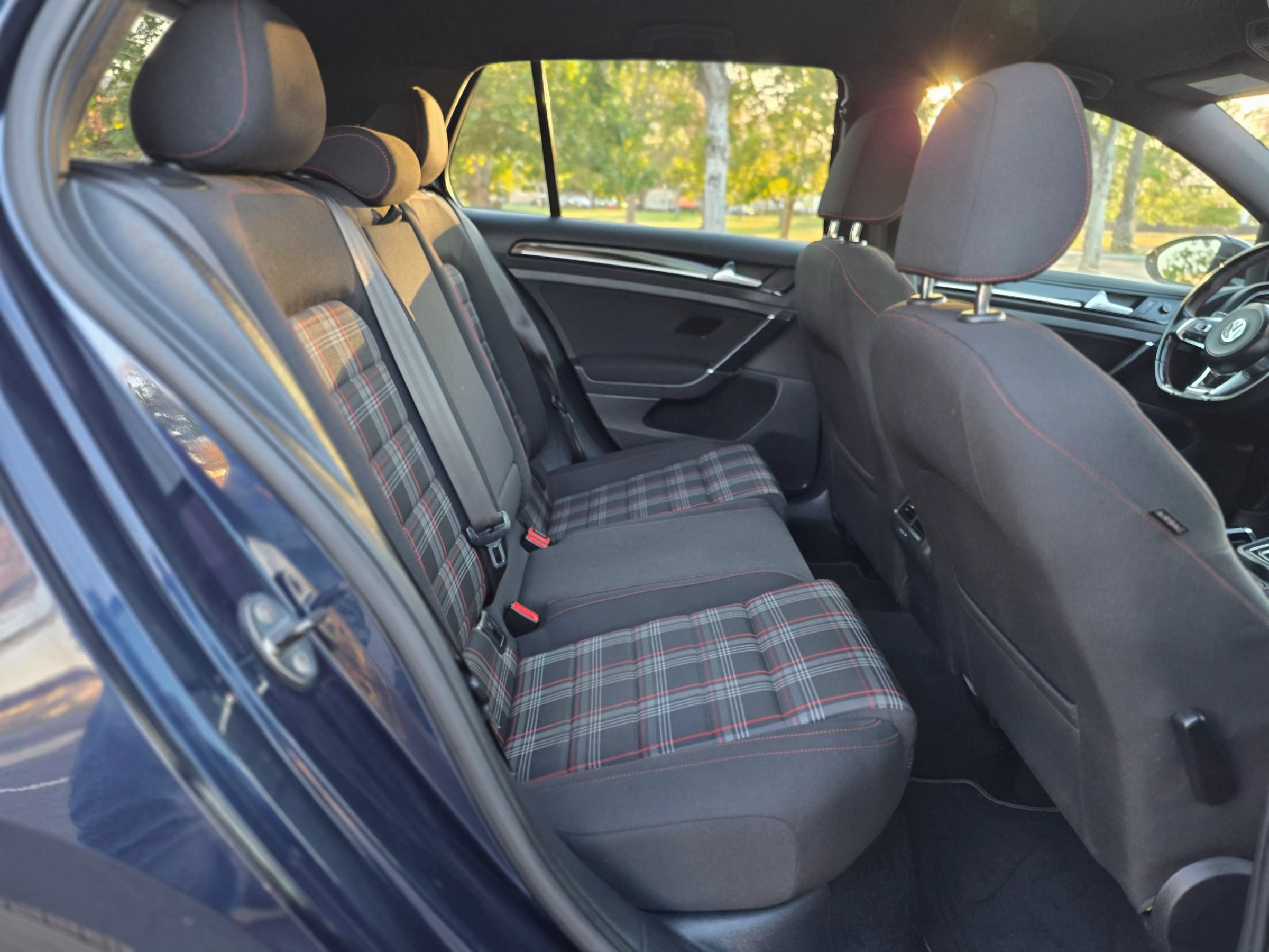 Used 2017 Volkswagen GTI Sport FWD image 12