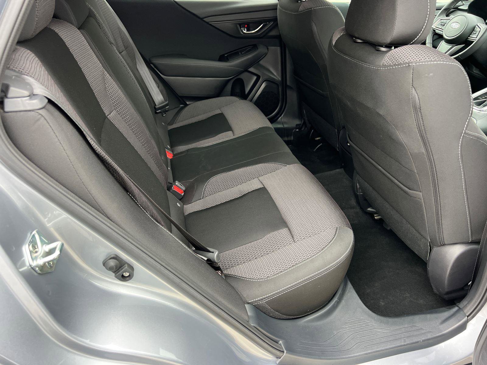 Used 2023 Subaru Outback Premium image 15