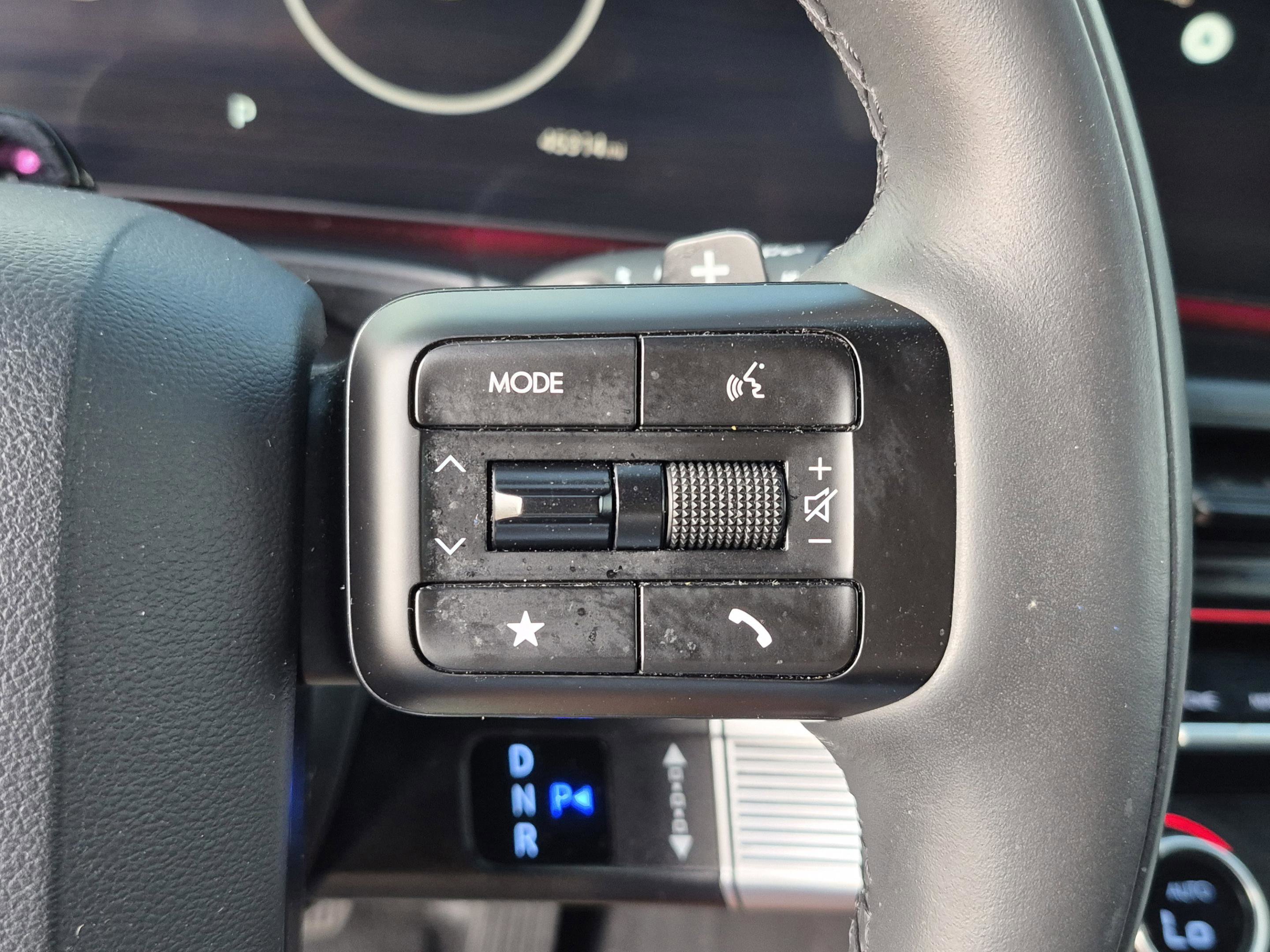 Used 2024 Hyundai Santa Fe Calligraphy AWD/4WD image 33