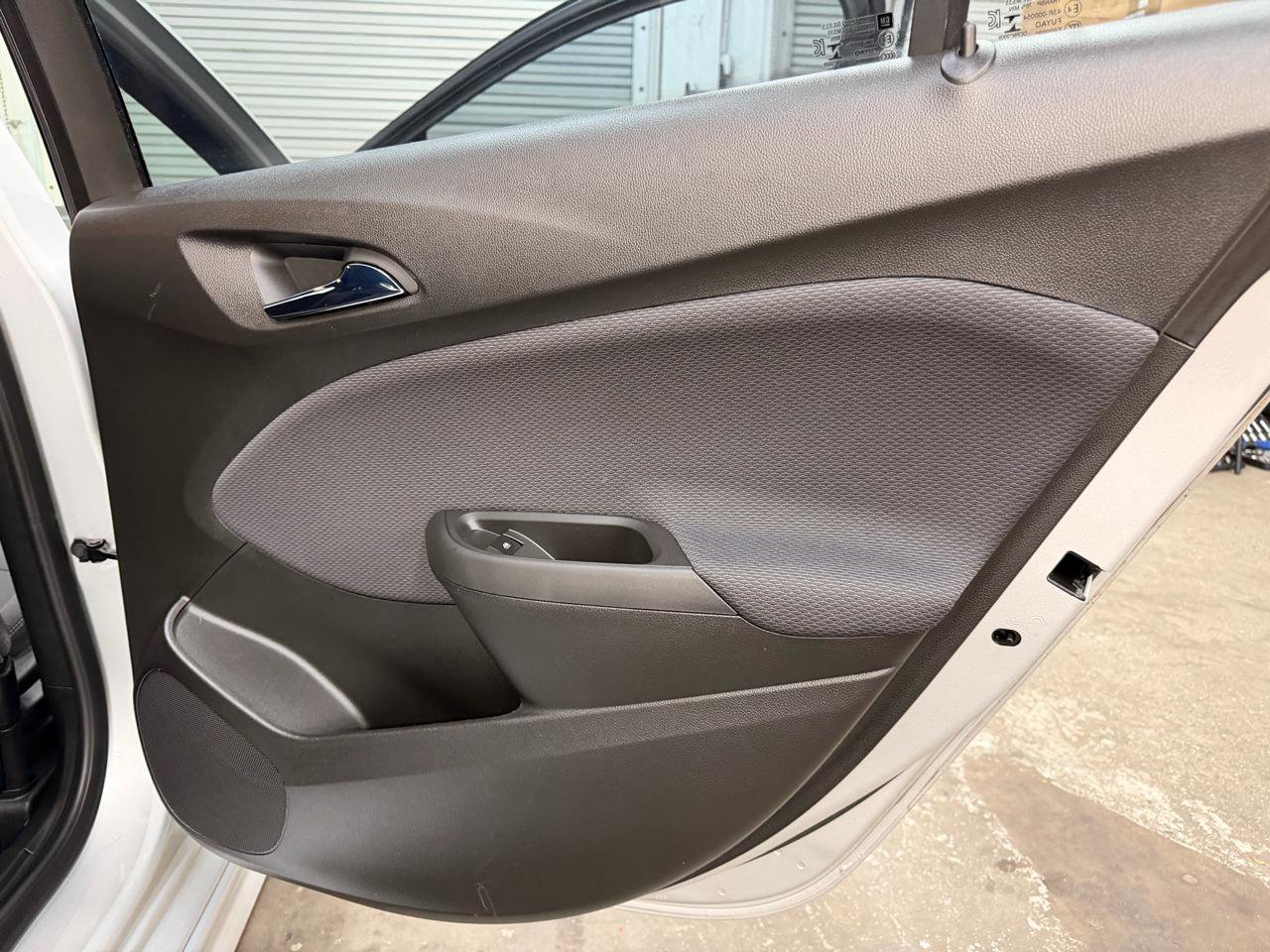 Used 2017 Chevrolet Cruze LT w/ RS Package image 35