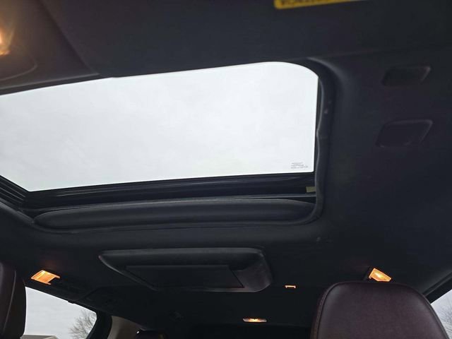 Used 2022 Toyota Sienna Platinum image 10