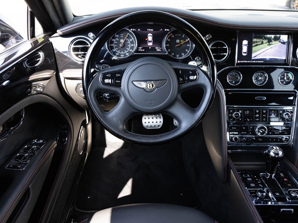 Used 2019 Bentley Mulsanne image 40