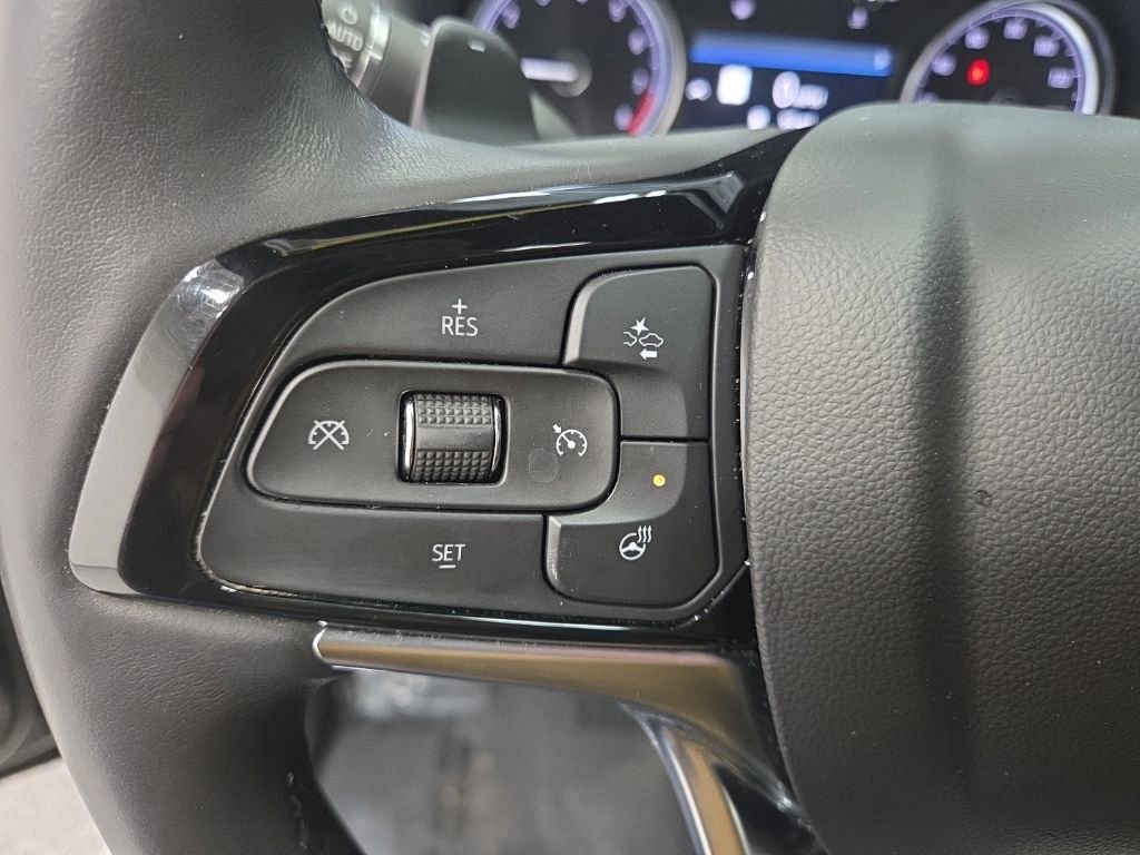 Used 2023 Buick Enclave Essence w/ Experience Buick Package image 14