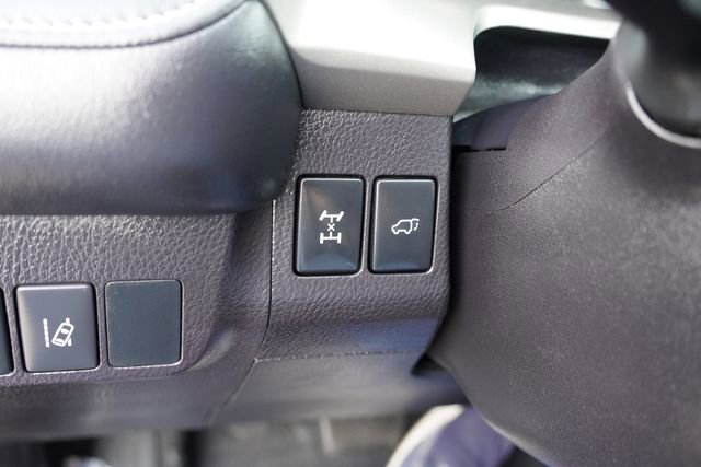 Used 2016 Toyota RAV4 Limited w/ Advanced Technology Package image 26