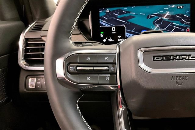 Used 2025 GMC Acadia Denali w/ Super Cruise Package image 27