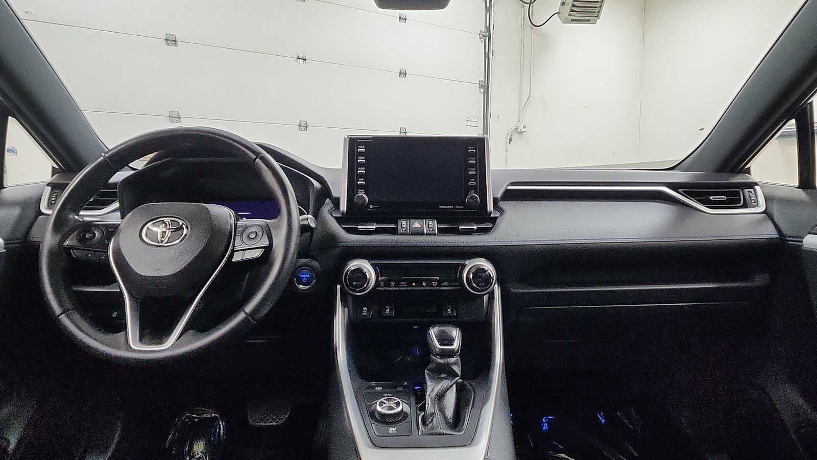 Certified 2020 Toyota RAV4 XSE w/ XSE Grade Weather Package image 27