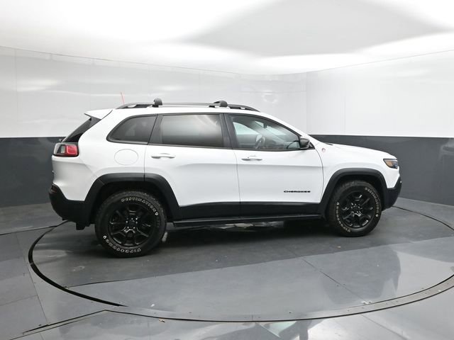 Used 2019 Jeep Cherokee Trailhawk image 15