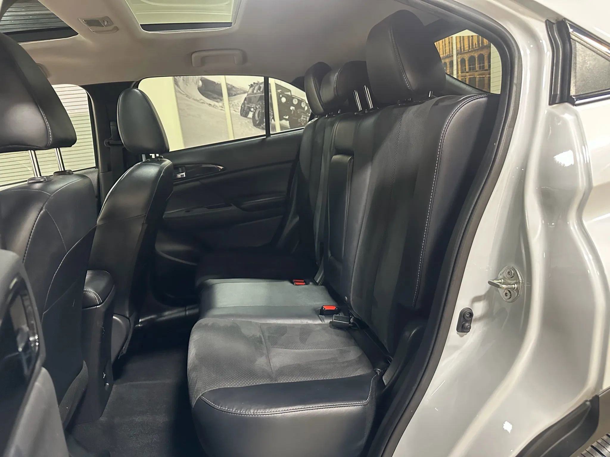 Used 2022 Mitsubishi Eclipse Cross SE AWD/4WD image 22
