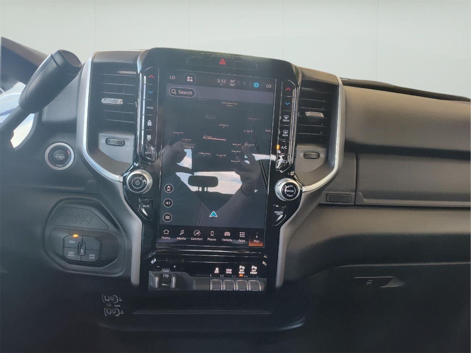 Used 2026 RAM 2500 Big Horn AWD/4WD image 13