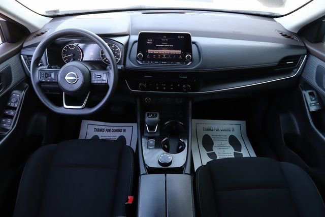 Used 2023 Nissan Rogue S image 20