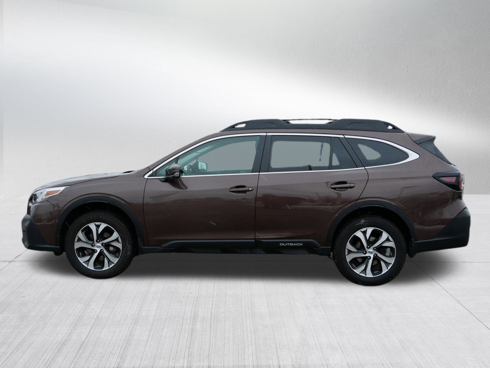 Used 2020 Subaru Outback Limited image 4