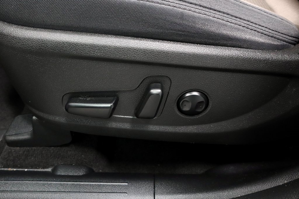 Certified 2023 Hyundai Santa Fe SEL image 25